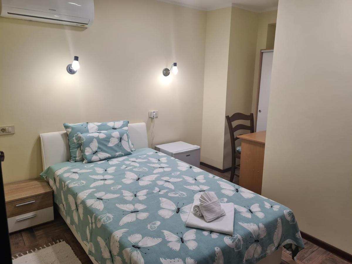 Slatki Snovi II Hotel Knin Ngoại thất bức ảnh